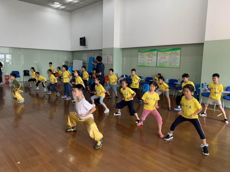 上海市社區<a href=http://www.bentong.net target=_blank class=infotextkey>健身</a>俱樂部