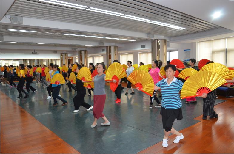 上海市社區<a href=http://www.bentong.net target=_blank class=infotextkey>健身</a>俱樂部