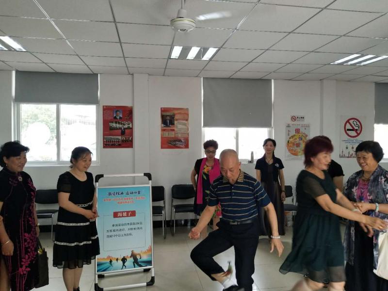 上海市社區<a href=http://www.bentong.net target=_blank class=infotextkey>健身</a>俱樂部