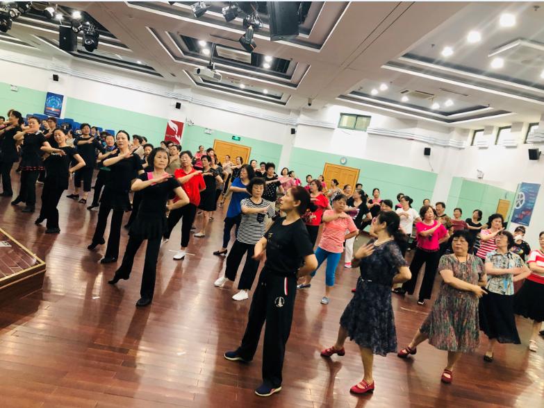 上海市社區<a href=http://www.bentong.net target=_blank class=infotextkey>健身</a>俱樂部