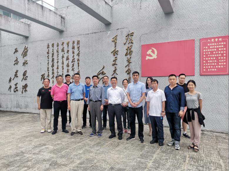 加強(qiáng)學(xué)習(xí)交流 協(xié)會(huì)組團(tuán)赴溫州、嘉興調(diào)研 加強(qiáng)學(xué)習(xí)交流 協(xié)會(huì)組團(tuán)赴溫州、嘉興調(diào)研