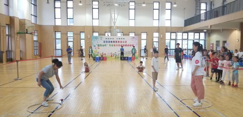 上海市社區(qū)<a href=http://www.bentong.net target=_blank class=infotextkey>健身</a>俱樂部