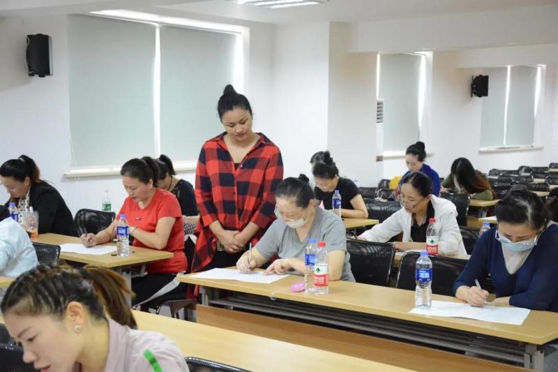 上海市社區<a href=http://www.bentong.net target=_blank class=infotextkey>健身</a>俱樂部