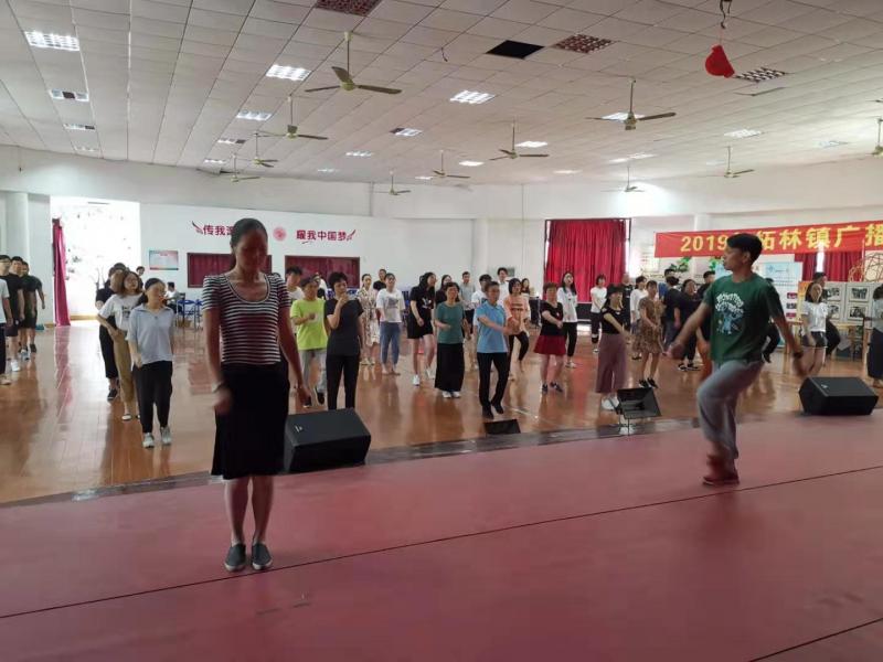 上海市社區<a href=http://www.bentong.net target=_blank class=infotextkey>健身</a>俱樂部 上海市社區<a href=http://www.bentong.net target=_blank class=infotextkey>健身</a>俱樂部