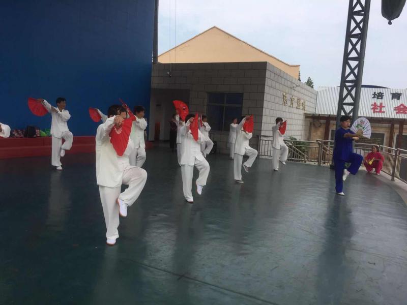 上海市社區(qū)<a href=http://www.bentong.net target=_blank class=infotextkey>健身</a>俱樂部 上海市社區(qū)<a href=http://www.bentong.net target=_blank class=infotextkey>健身</a>俱樂部
