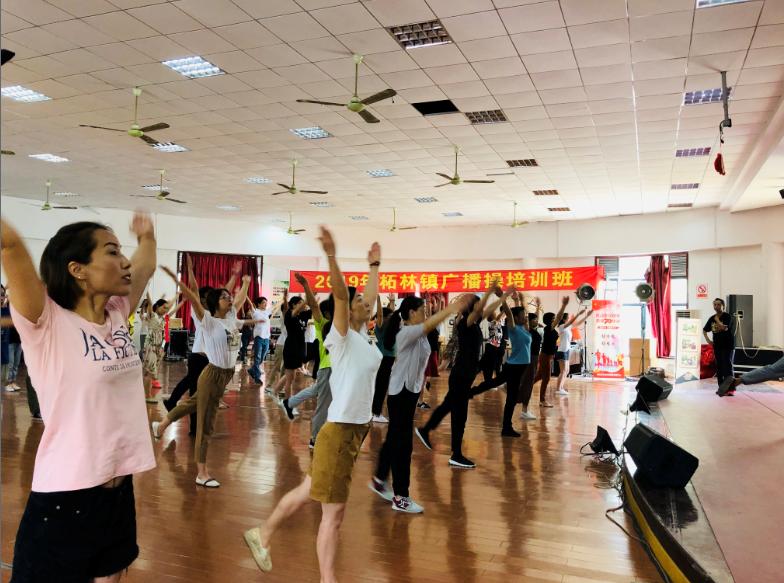 上海市社區<a href=http://www.bentong.net target=_blank class=infotextkey>健身</a>俱樂部 上海市社區<a href=http://www.bentong.net target=_blank class=infotextkey>健身</a>俱樂部
