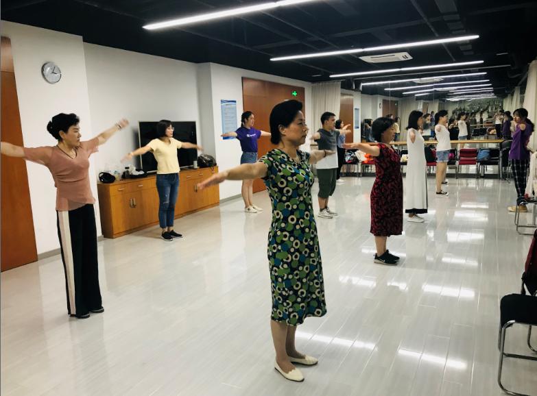 上海市社區<a href=http://www.bentong.net target=_blank class=infotextkey>健身</a>俱樂部
