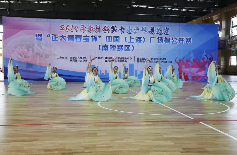 上海市社區(qū)<a href=http://www.bentong.net target=_blank class=infotextkey>健身</a>俱樂部 上海市社區(qū)<a href=http://www.bentong.net target=_blank class=infotextkey>健身</a>俱樂部