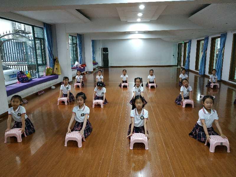 上海市社區<a href=http://www.bentong.net target=_blank class=infotextkey>健身</a>俱樂部 上海市社區<a href=http://www.bentong.net target=_blank class=infotextkey>健身</a>俱樂部