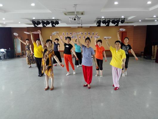 上海市社區<a href=http://www.bentong.net target=_blank class=infotextkey>健身</a>俱樂部 上海市社區<a href=http://www.bentong.net target=_blank class=infotextkey>健身</a>俱樂部