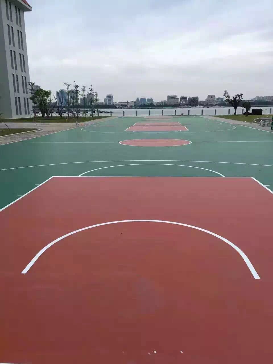 礐石某海軍部隊 1500方<a href=http://www.bentong.net target=_blank class=infotextkey>硅PU</a>球場