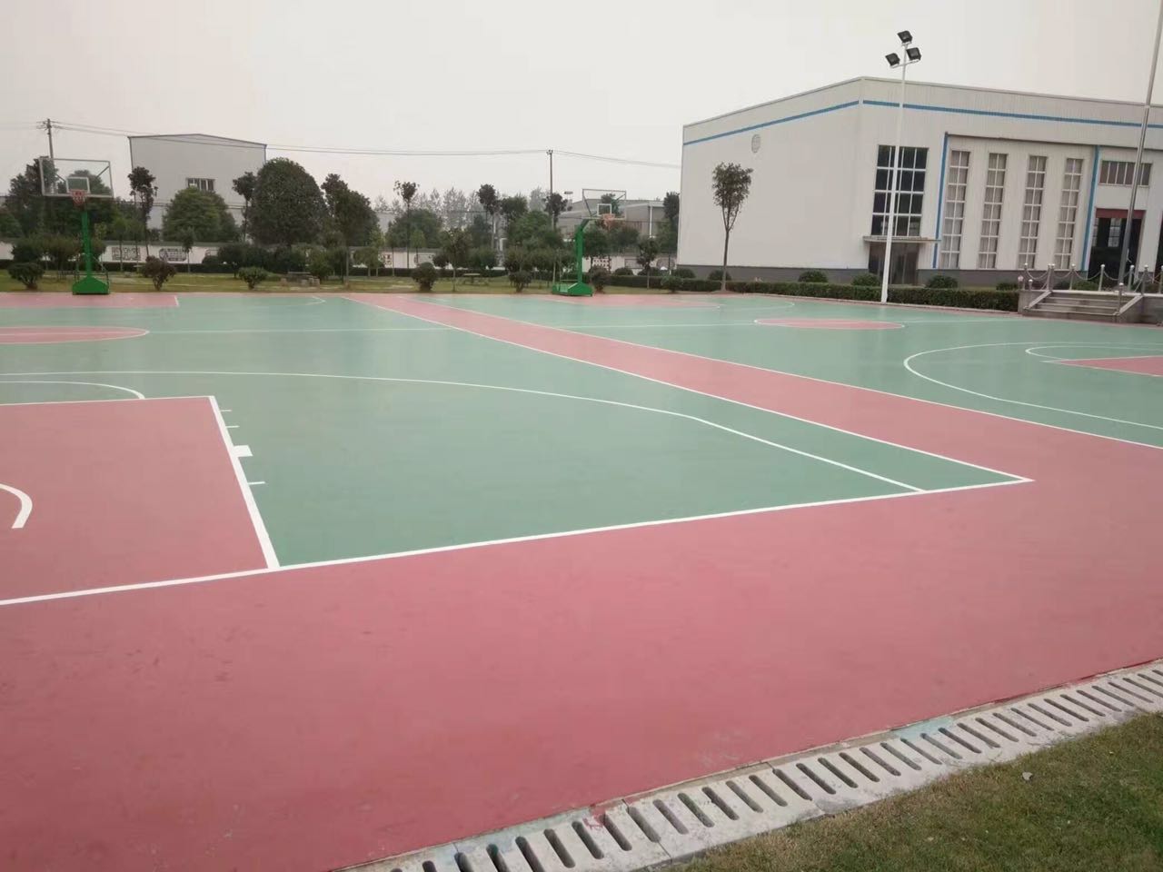 福建某單位 <a href=http://www.bentong.net target=_blank class=infotextkey>硅PU</a>球場