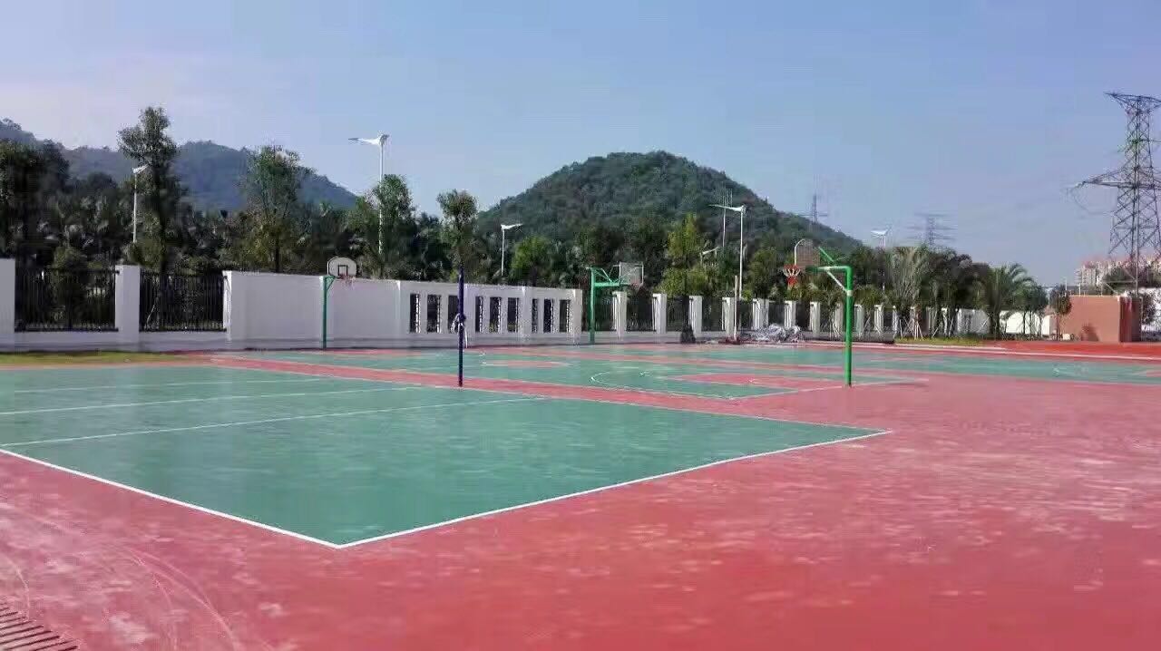 東莞師范學校附屬小學 <a href=http://www.bentong.net target=_blank class=infotextkey>硅PU</a>球場