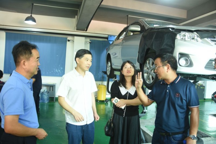 沙溪理工迎來肇慶高新區考察團，推進新能源汽車專業校企合作