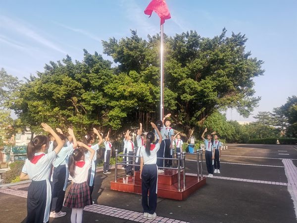 “請黨放心，強國有我”
