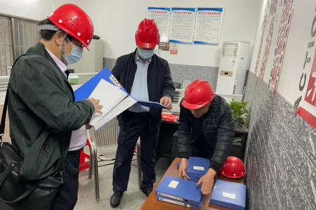 市督查組到古鎮開展歲末年初安全生產綜合督查