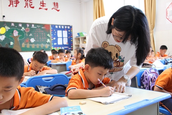 開發區中心小學：托管到位，服務暖心