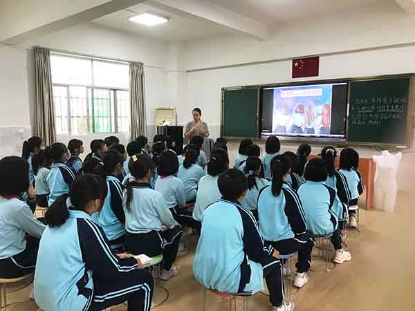 健康永一：坦洲鎮永一小學舉行青青期生理和心理健康教育講座