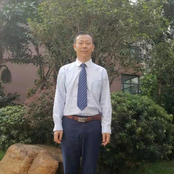 胡衛軍照片.jpg