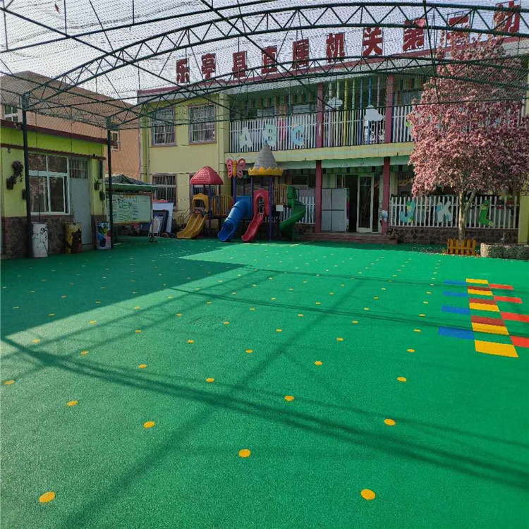義發 操場<a href=http://www.bentong.net target=_blank class=infotextkey>塑膠跑道</a> <a href=http://www.bentong.net target=_blank class=infotextkey>塑膠跑道</a>鋪設 <a href=http://www.bentong.net target=_blank class=infotextkey>塑膠跑道</a>