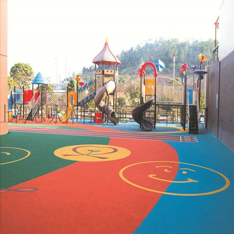 河北旭康體育供應 小區<a href=http://www.bentong.net target=_blank class=infotextkey>塑膠跑道</a> EPDM環保<a href=http://www.bentong.net target=_blank class=infotextkey>塑膠跑道</a> 施工