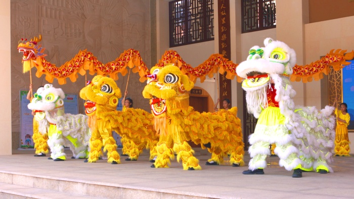 火炬開發(fā)區(qū)博凱小學(xué)錄制宣傳片為中山“創(chuàng)文”加油鼓勁！