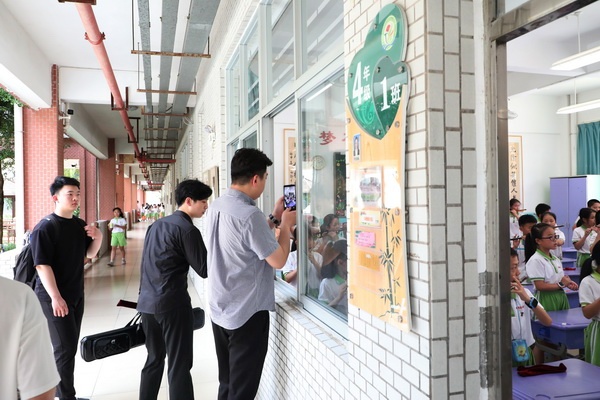 弘揚傳統文化，加強合作交流