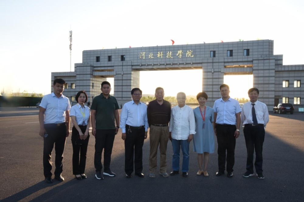閆春來會長到河北科技學院曹妃甸校區視察