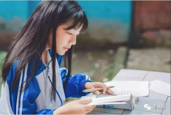 背誦那么多課文有啥用？智慧就是記憶力，好處妙不可言
