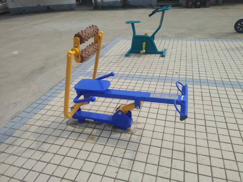 腹背屈伸/劃船訓練器