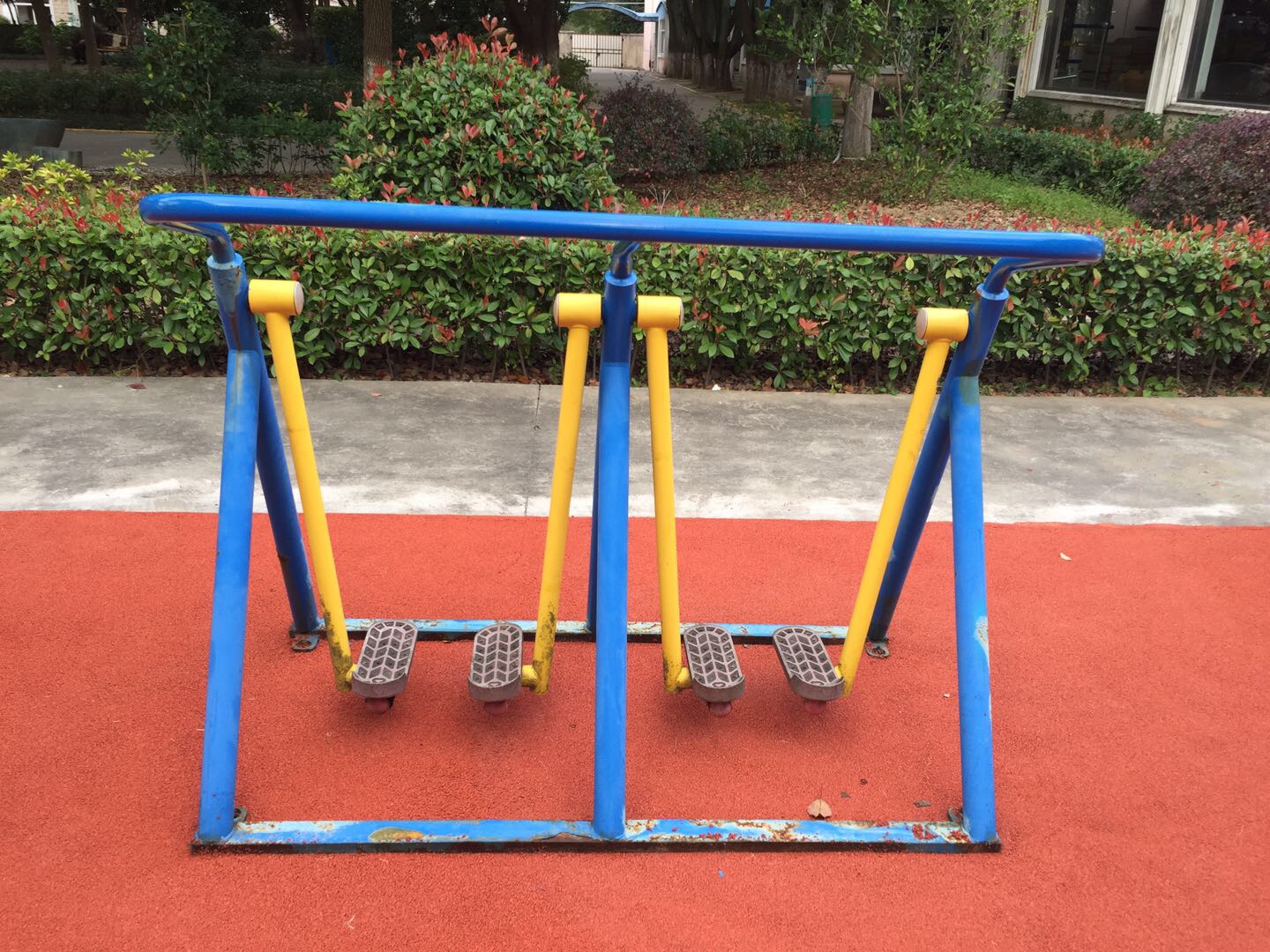 漫步機(jī) 漫步機(jī)