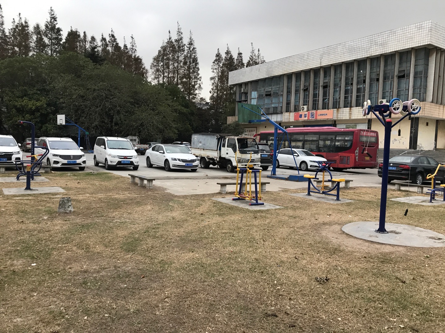 農場居委健身苑點2