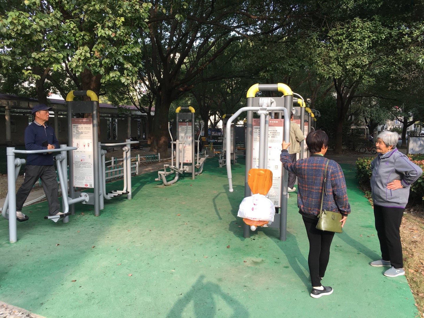 三林苑居委健身點3 三林苑居委健身點3