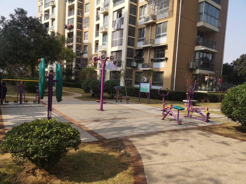 懿德二居林德路718弄健身點(diǎn)