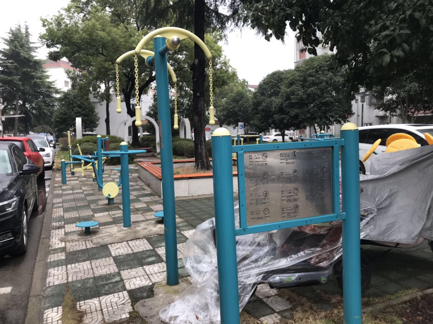 南苑一村健身點(diǎn)