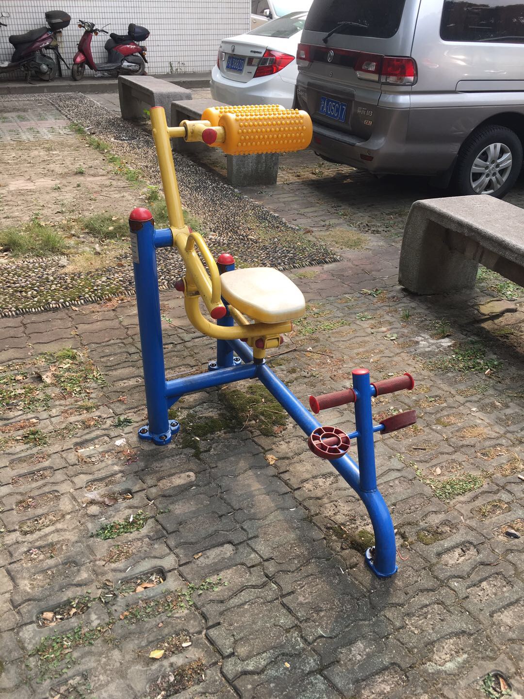 自重腹背鍛煉器 自重腹背鍛煉器