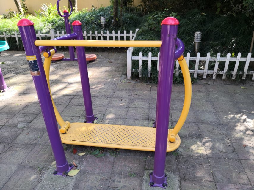 晃板健身器 晃板健身器