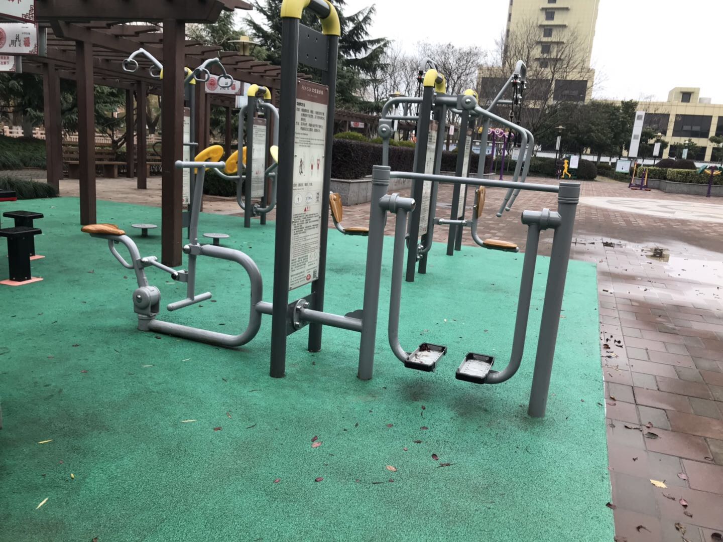 太空漫步機(jī) 太空漫步機(jī)