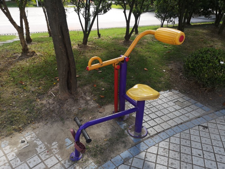 腹背訓練器