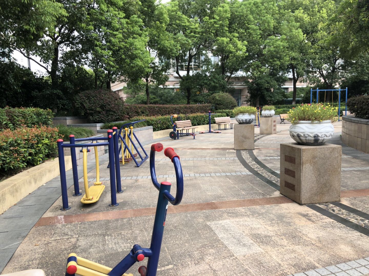 古龍路66弄健身點