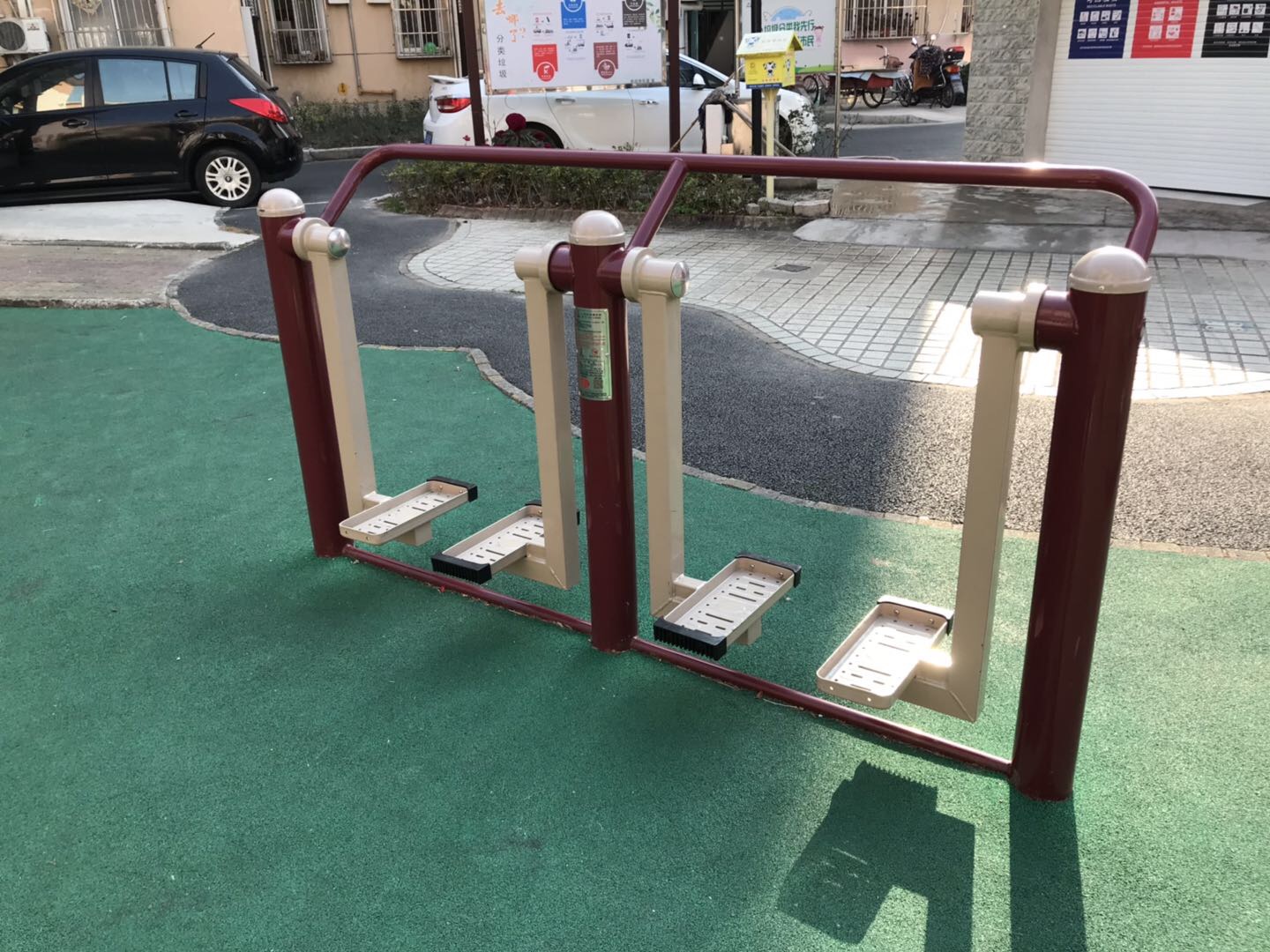 二位太空漫步機 二位太空漫步機