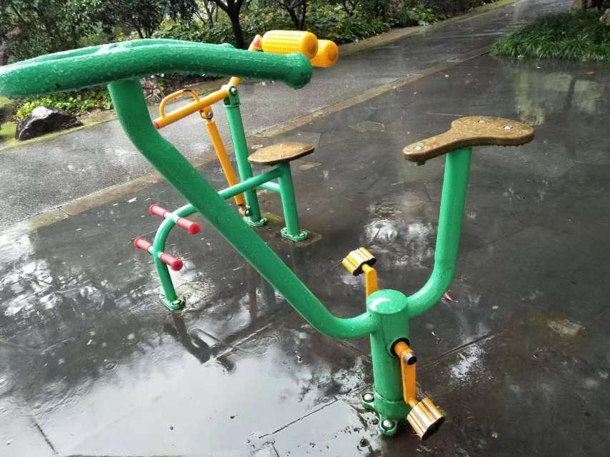 直立健身車 直立健身車