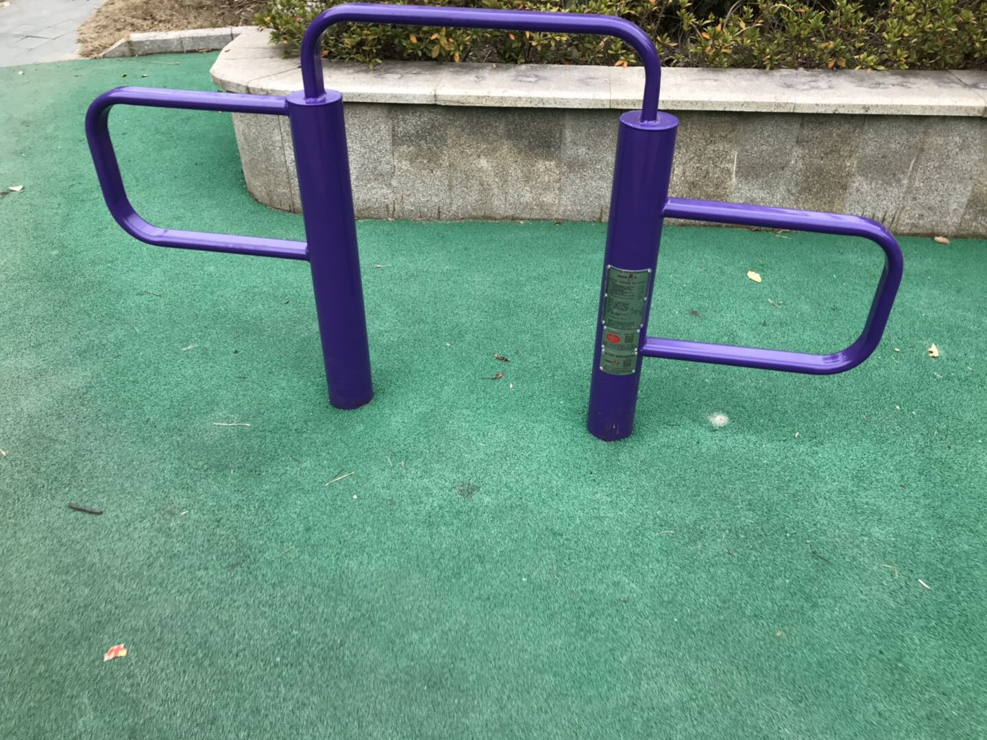 彈振壓腿器 彈振壓腿器