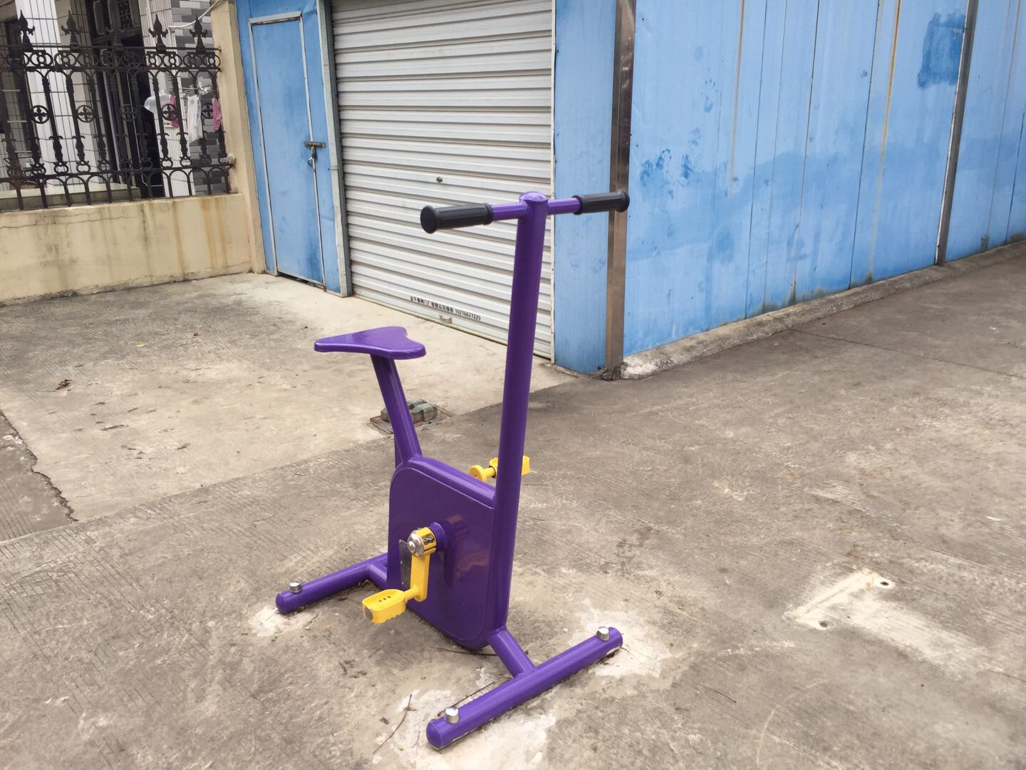 雙位健身車 雙位健身車