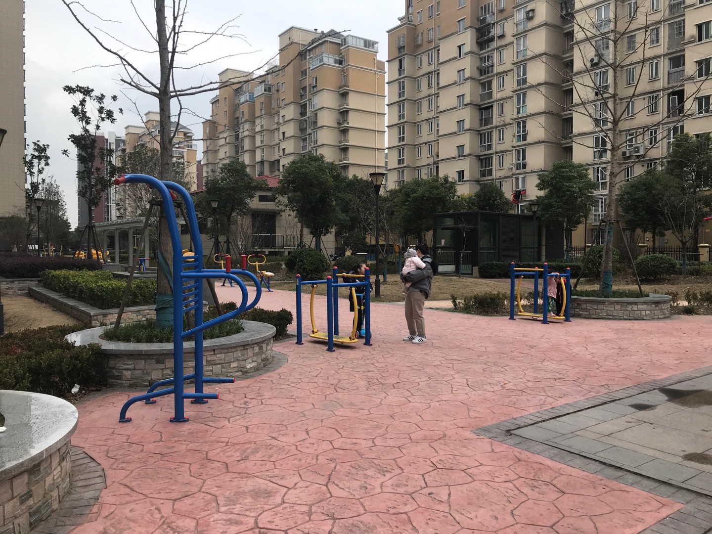 新橋鎮明中苑益智健身點