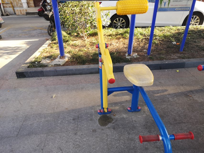 腹背鍛煉器 腹背鍛煉器