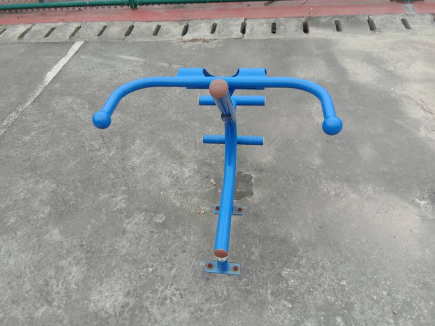 背肌訓練器