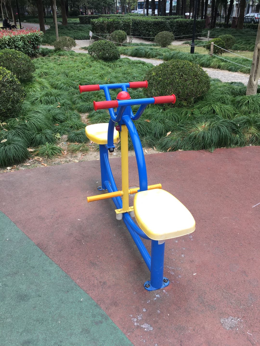 下肢康復(fù)器