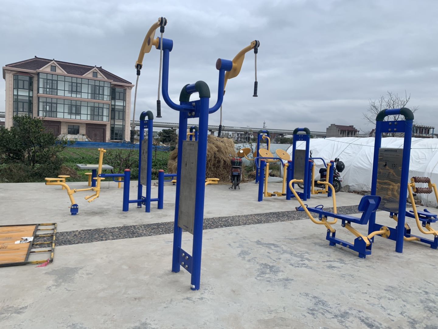 雙位上肢牽引器 雙位上肢牽引器