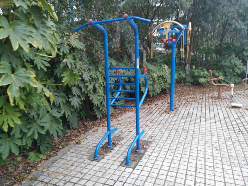 多功能鍛煉器 多功能鍛煉器